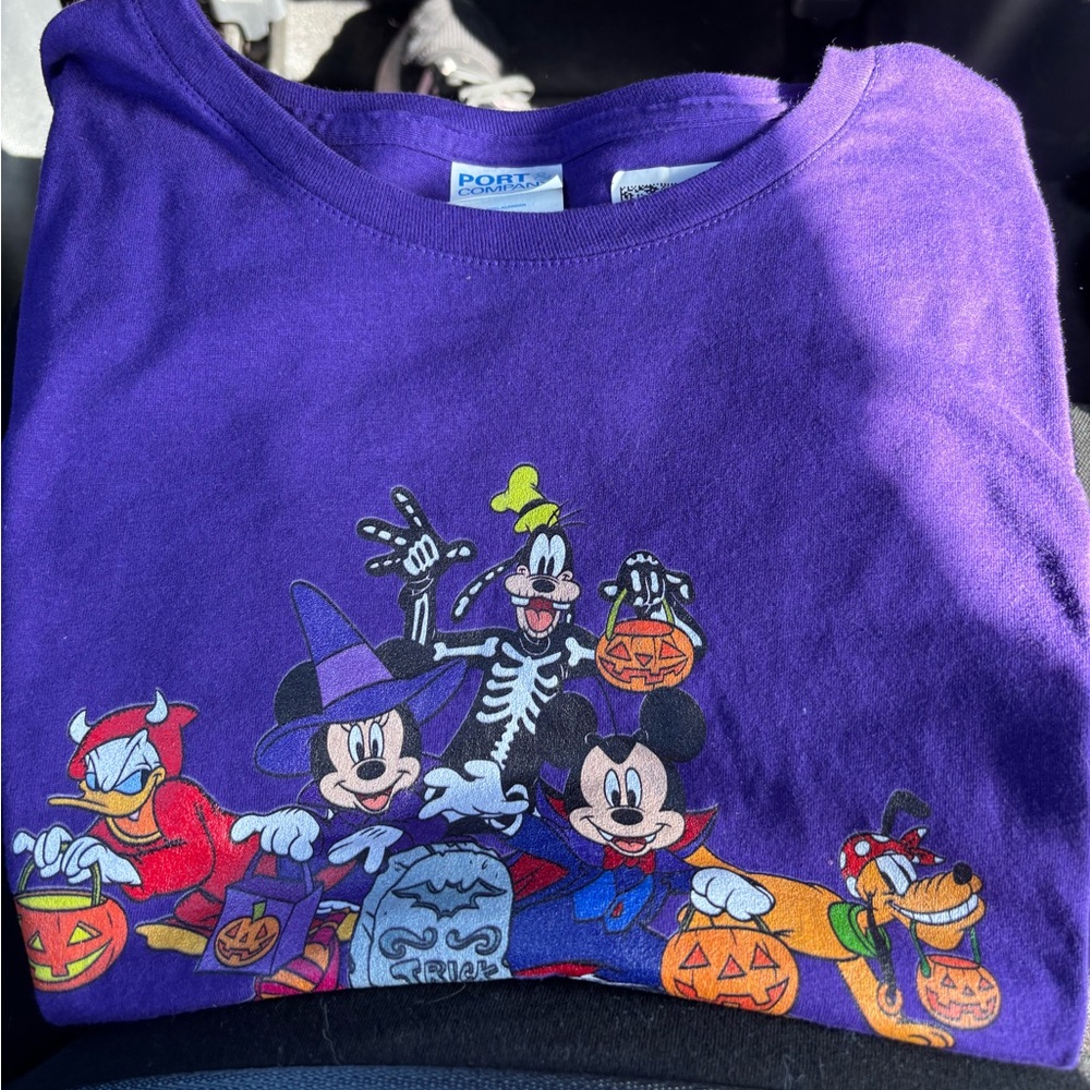 Trick or treating Disney tee